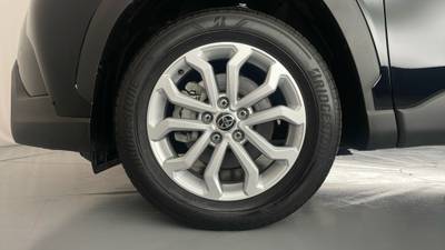 2023 TOYOTA COROLLA CROSS gallery