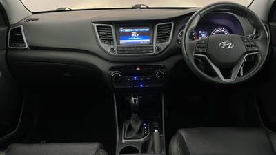 2016 HYUNDAI TUCSON interior