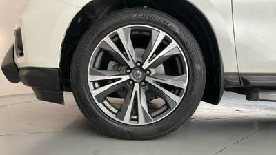2019 NISSAN PATHFINDER gallery