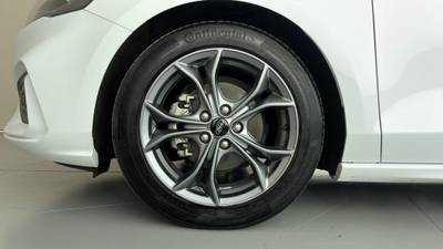 2019 FORD FOCUS gallery