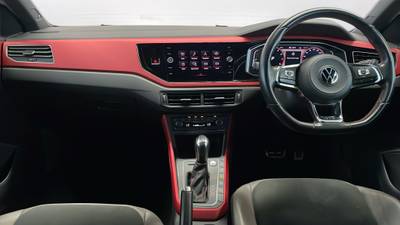 2020 VOLKSWAGEN POLO interior