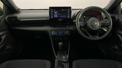 2021 TOYOTA YARIS SPORT interior