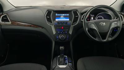 2017 HYUNDAI SANTA FE interior