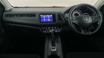 2016 HONDA HR-V interior