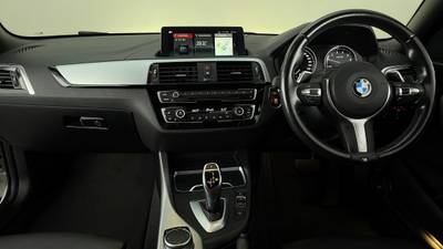 2017 BMW 2 interior