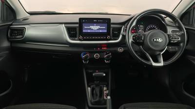 2021 KIA STONIC interior