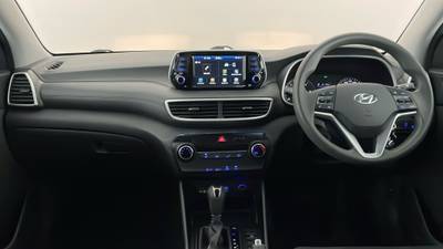 2018 HYUNDAI TUCSON interior