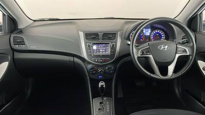 2018 HYUNDAI ACCENT interior