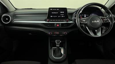2021 KIA CERATO interior