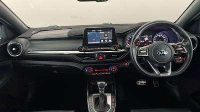 2019 Kia Cerato interior