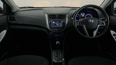 2019 HYUNDAI ACCENT interior