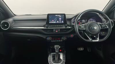 2020 KIA CERATO interior