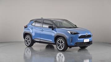 2022 TOYOTA YARIS CROSS