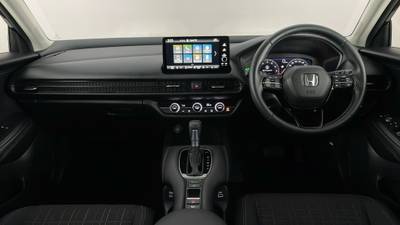 2024 HONDA ZR-V interior