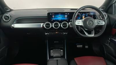2021 MERCEDES-BENZ GLB interior