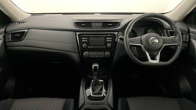 2020 NISSAN X-TRAIL interior