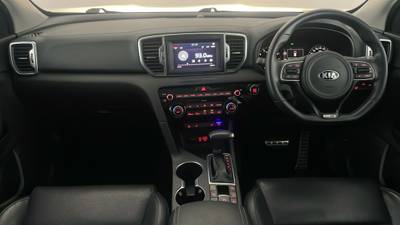 2017 KIA SPORTAGE interior