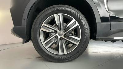 2022 LDV D90 gallery