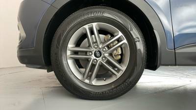 2017 HYUNDAI SANTA FE gallery