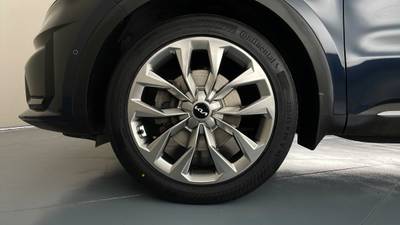 2022 KIA SORENTO gallery