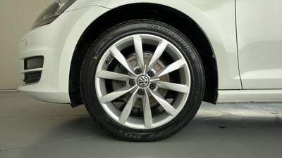 2016 VOLKSWAGEN GOLF gallery