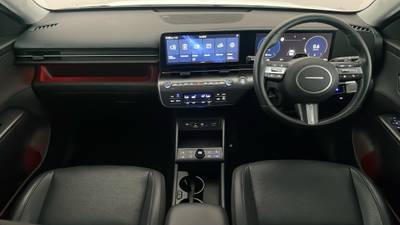 2023 Hyundai Kona interior