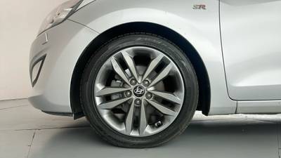 2015 HYUNDAI i30 gallery