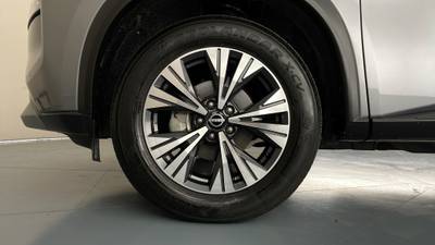 2023 NISSAN X-TRAIL gallery