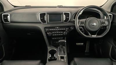 2018 KIA SPORTAGE interior