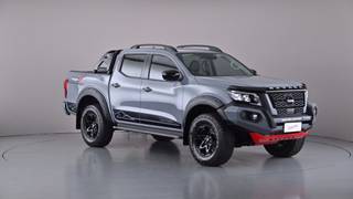 2022 NISSAN NAVARA
