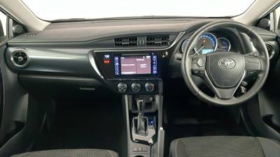 2016 TOYOTA COROLLA interior