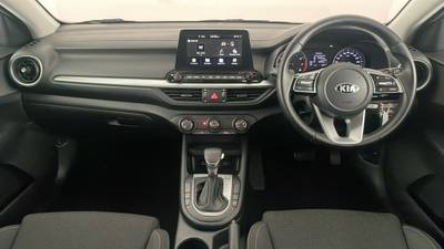 2019 Kia Cerato interior