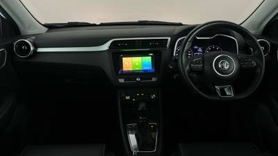 2023 MG ZS interior