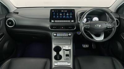 2023 Hyundai Kona interior