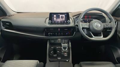 2022 NISSAN X-TRAIL interior