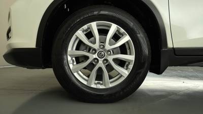 2019 NISSAN X-TRAIL gallery