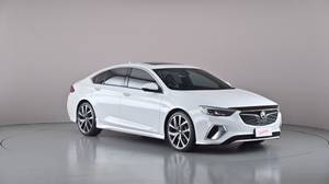 2017 HOLDEN COMMODORE