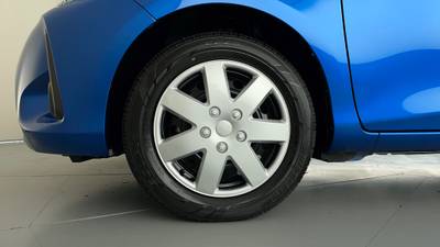 2017 TOYOTA YARIS gallery