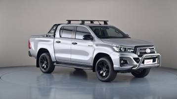 2019 TOYOTA HILUX