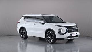 2023 MITSUBISHI OUTLANDER