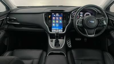 2021 Subaru Outback interior
