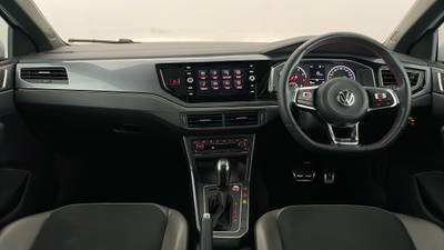 2020 VOLKSWAGEN POLO interior