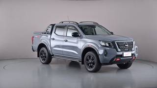 2022 NISSAN NAVARA