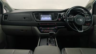 2016 KIA CARNIVAL interior