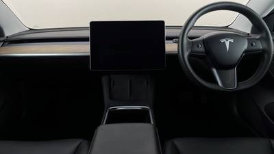 2021 TESLA MODEL 3 interior
