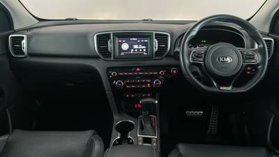 2017 KIA SPORTAGE interior