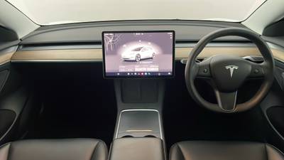 2023 TESLA MODEL 3 interior