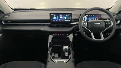 2022 GWM HAVAL H6 interior