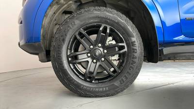 2023 FORD EVEREST gallery