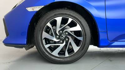 2017 HONDA CIVIC gallery